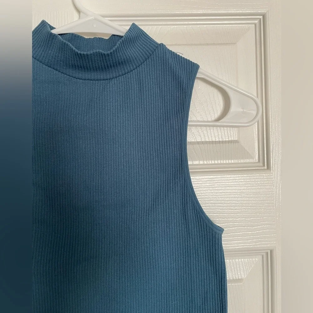 Zara Teal Ribbed Mock Neck Tank Crop Top M/L